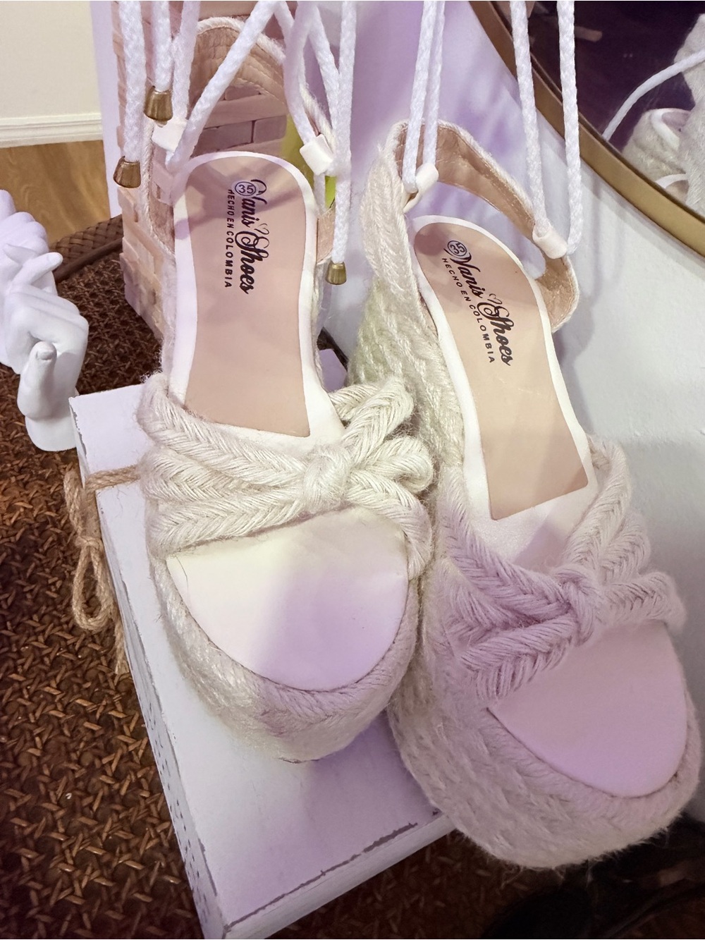 Platform sandals